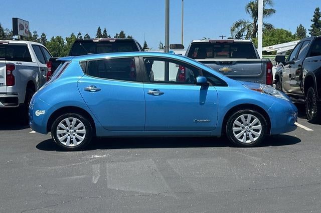 2013 Nissan LEAF S