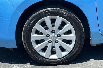 2013 Nissan LEAF S