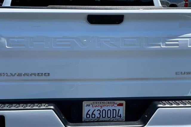 2025 Chevrolet Silverado 1500 Custom