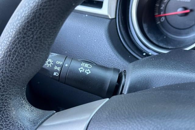 2011 Nissan Versa 1.8 S