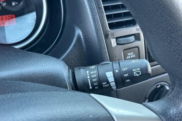 2011 Nissan Versa 1.8 S