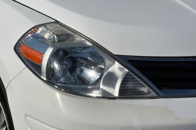 2011 Nissan Versa 1.8 S