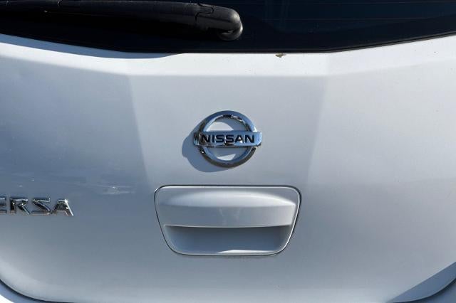 2011 Nissan Versa 1.8 S