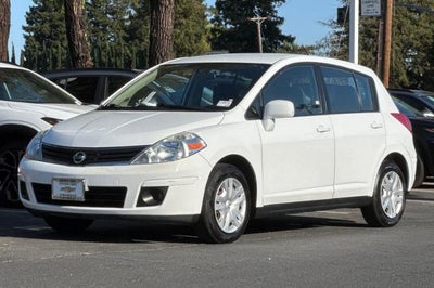 2011 Nissan Versa 1.8 S