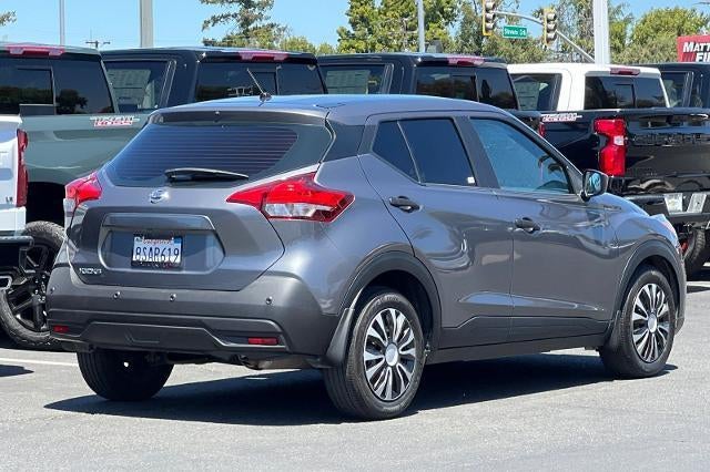 2020 Nissan Kicks S