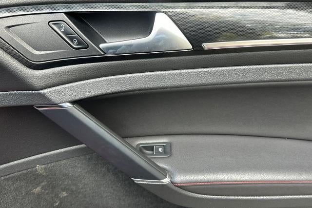 2015 Volkswagen Golf GTI S