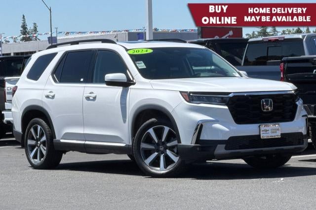 2024 Honda Pilot Touring AWD's photo