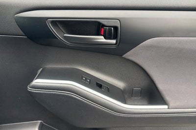 2021 Toyota Highlander Hybrid LE