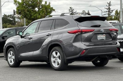 2021 Toyota Highlander Hybrid LE