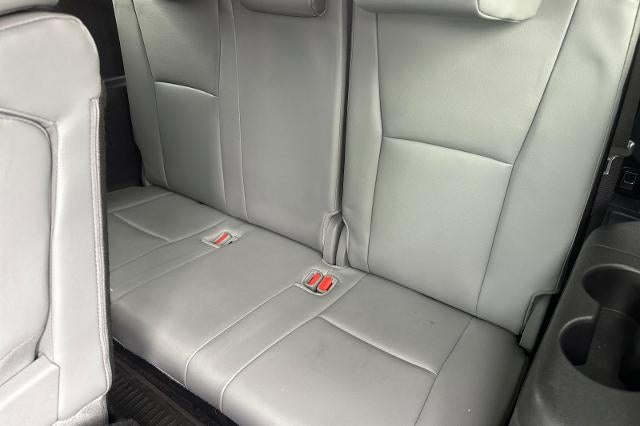 2025 Toyota Highlander Hybrid XLE