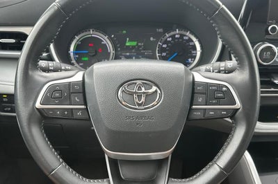 2025 Toyota Highlander Hybrid XLE