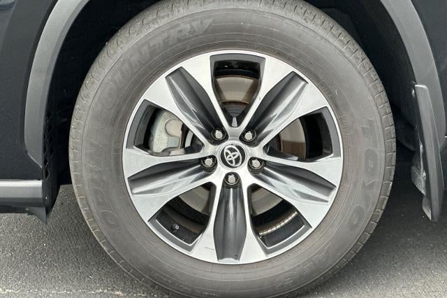 2025 Toyota Highlander Hybrid XLE
