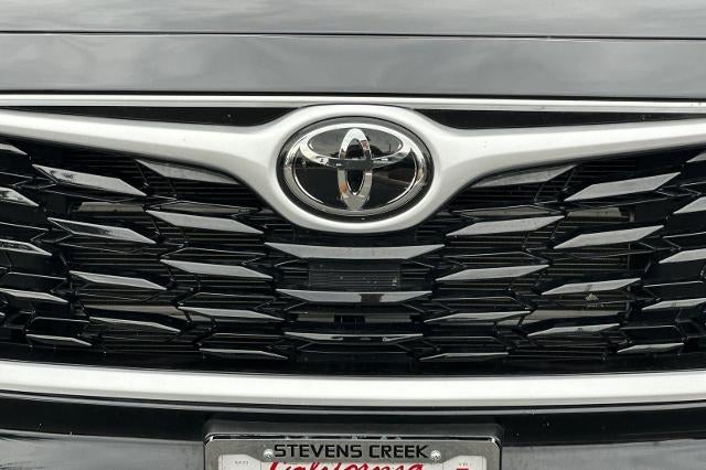 2025 Toyota Highlander Hybrid XLE