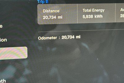 2024 Tesla Model S Base