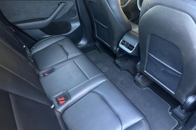 2025 Tesla Model Y Performance