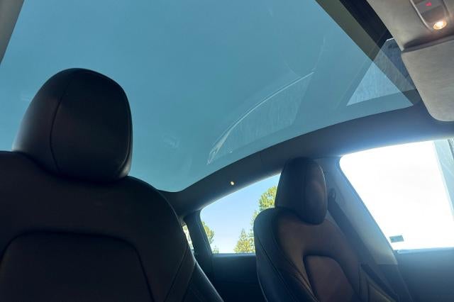 2025 Tesla Model Y Performance