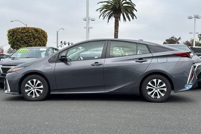 2021 Toyota Prius Prime LE