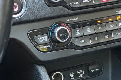 2017 Kia Niro Touring