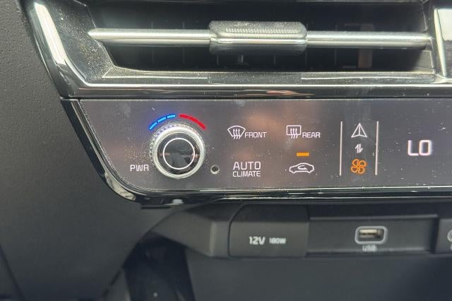 2023 Kia Niro EX