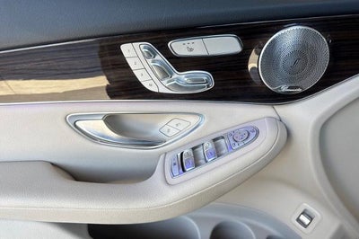 2021 Mercedes-Benz GLC GLC 300