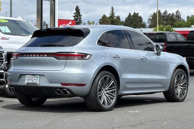 2021 Porsche Macan Turbo