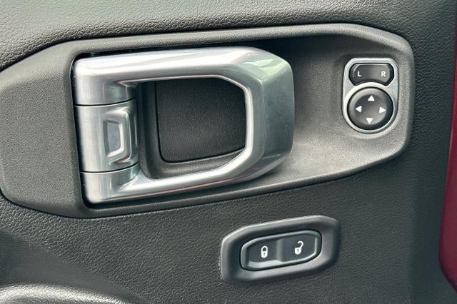 2022 Jeep Wrangler Sport S