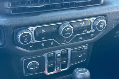 2025 Jeep Gladiator Sport S