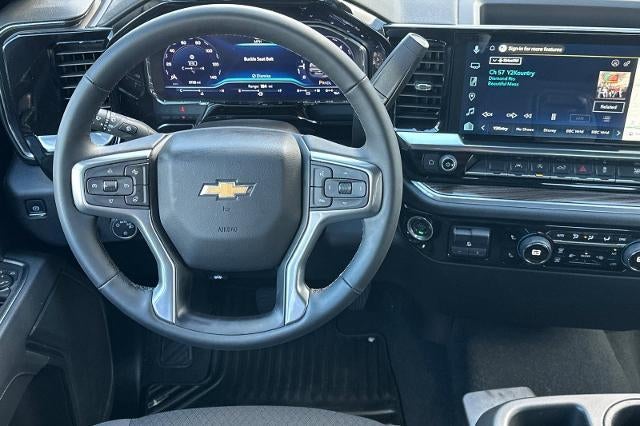 2025 Chevrolet Silverado 1500 LT (2FL)