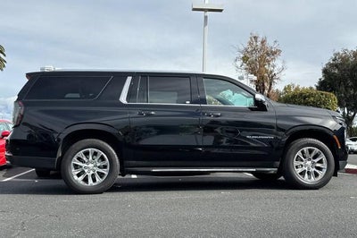 2025 Chevrolet Suburban Premier