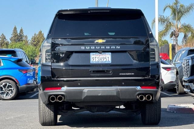 2025 Chevrolet Suburban Premier