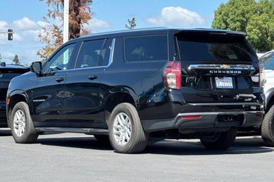 2024 Chevrolet Suburban LT