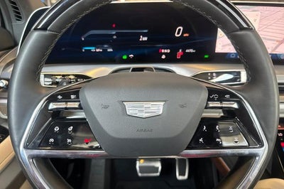 2026 Cadillac VISTIQ Luxury