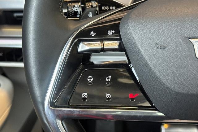 2026 Cadillac VISTIQ Luxury