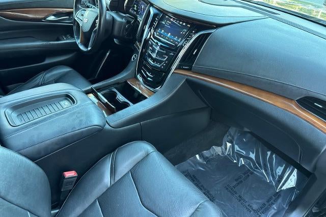 2018 Cadillac Escalade ESV Premium Luxury
