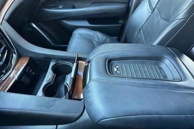 2018 Cadillac Escalade ESV Premium Luxury