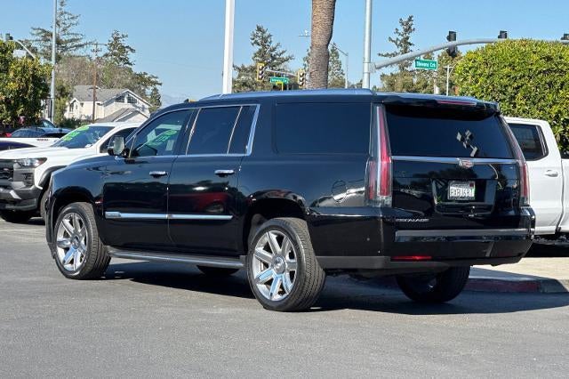 2018 Cadillac Escalade ESV Premium Luxury