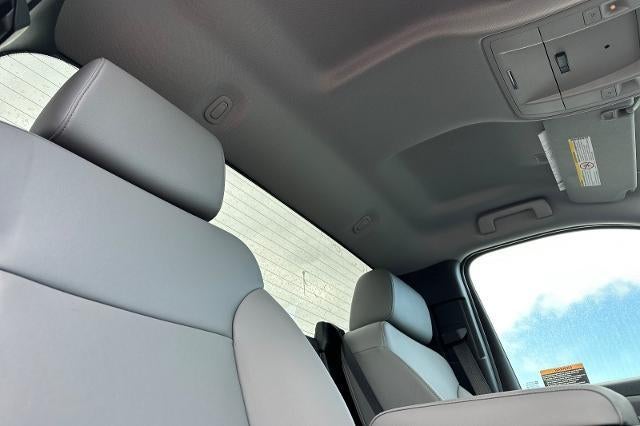 2023 Chevrolet Silverado 5500 HD Work Truck