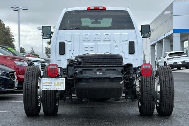 2023 Chevrolet Silverado 5500 HD Work Truck