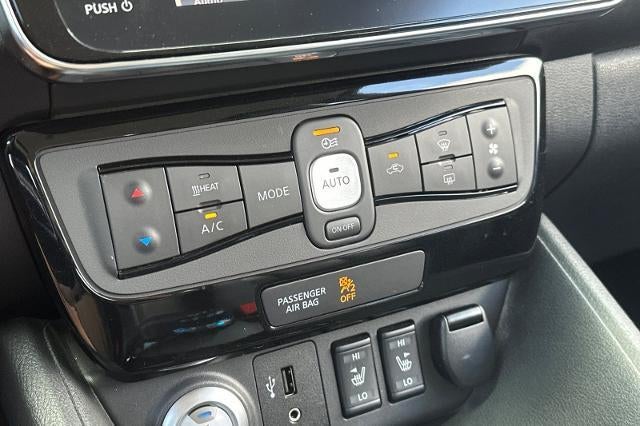2018 Nissan LEAF SL