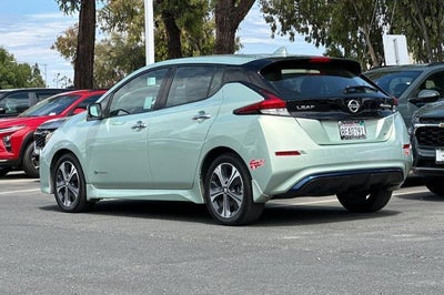 2018 Nissan LEAF SL