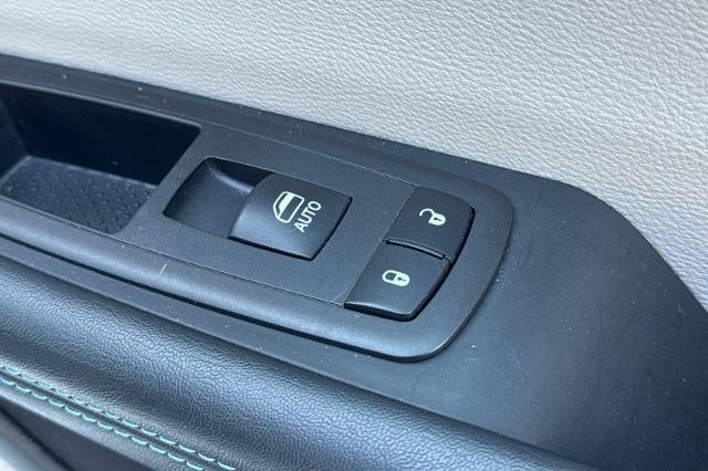 2018 Chrysler Pacifica Hybrid Touring L