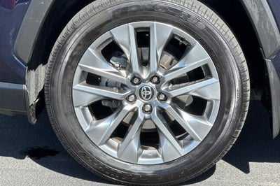 2021 Toyota RAV4 XLE Premium