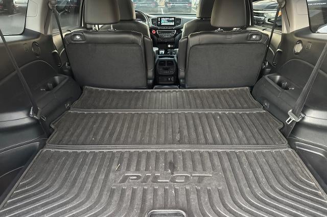 2022 Honda Pilot Touring 7-Passenger