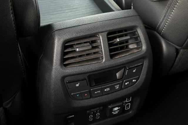 2022 Honda Pilot Touring 7-Passenger