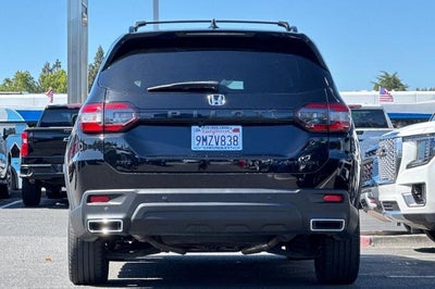 2025 Honda Pilot Black Edition