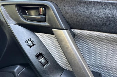 2018 Subaru Forester Base