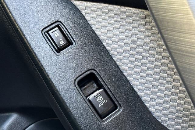 2018 Subaru Forester Base