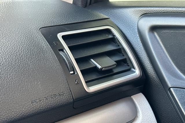 2018 Subaru Forester Base