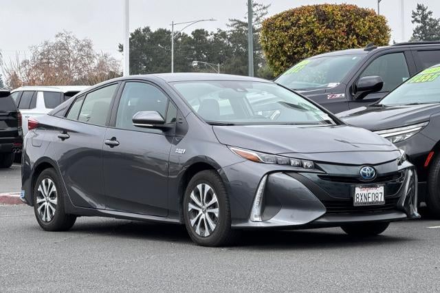 2021 Toyota Prius Prime LE