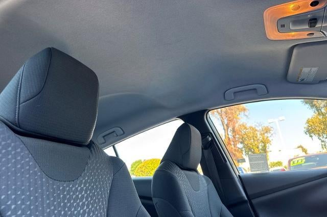 2018 Toyota Prius Two